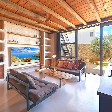 Sea View Garden Suites Piraeus Bagian luar foto