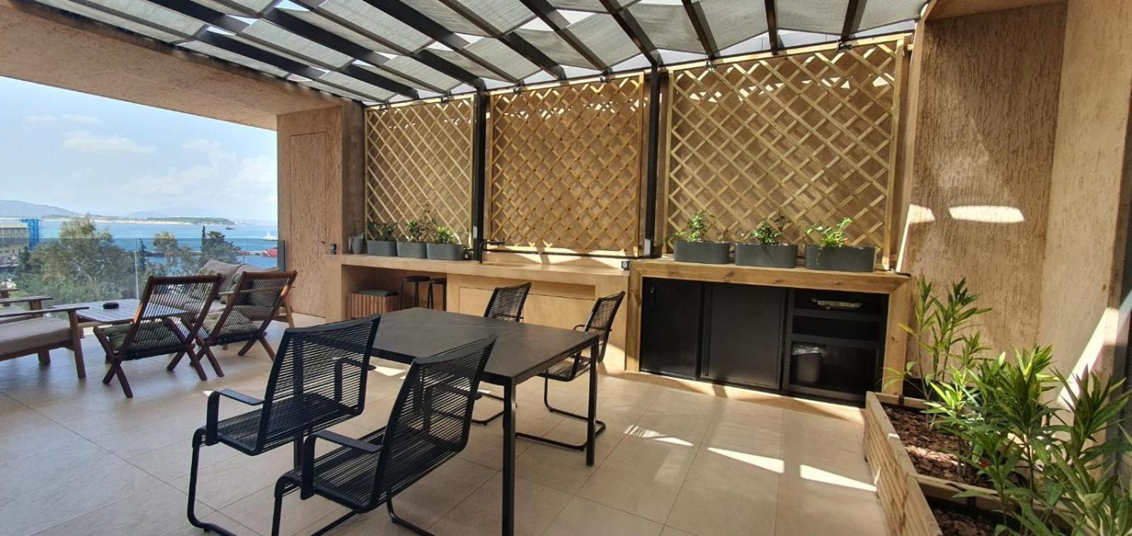 Sea View Garden Suites Piraeus Bagian luar foto