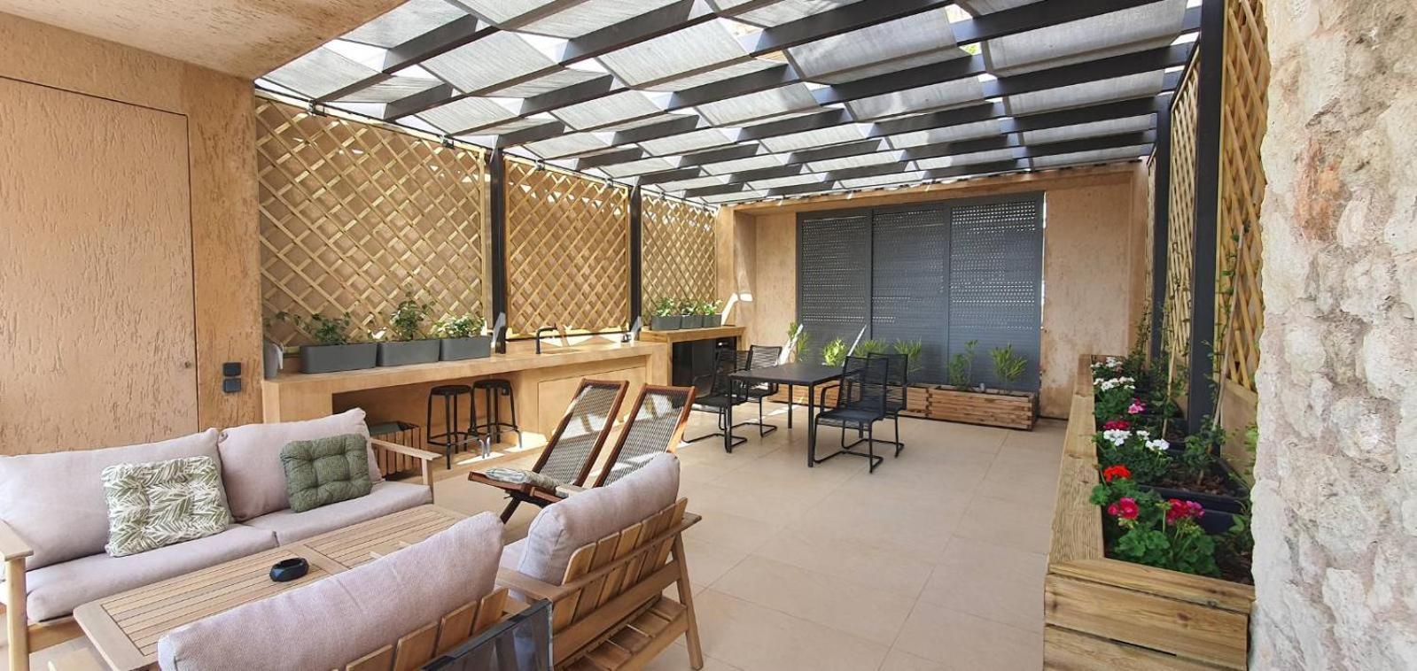 Sea View Garden Suites Piraeus Bagian luar foto