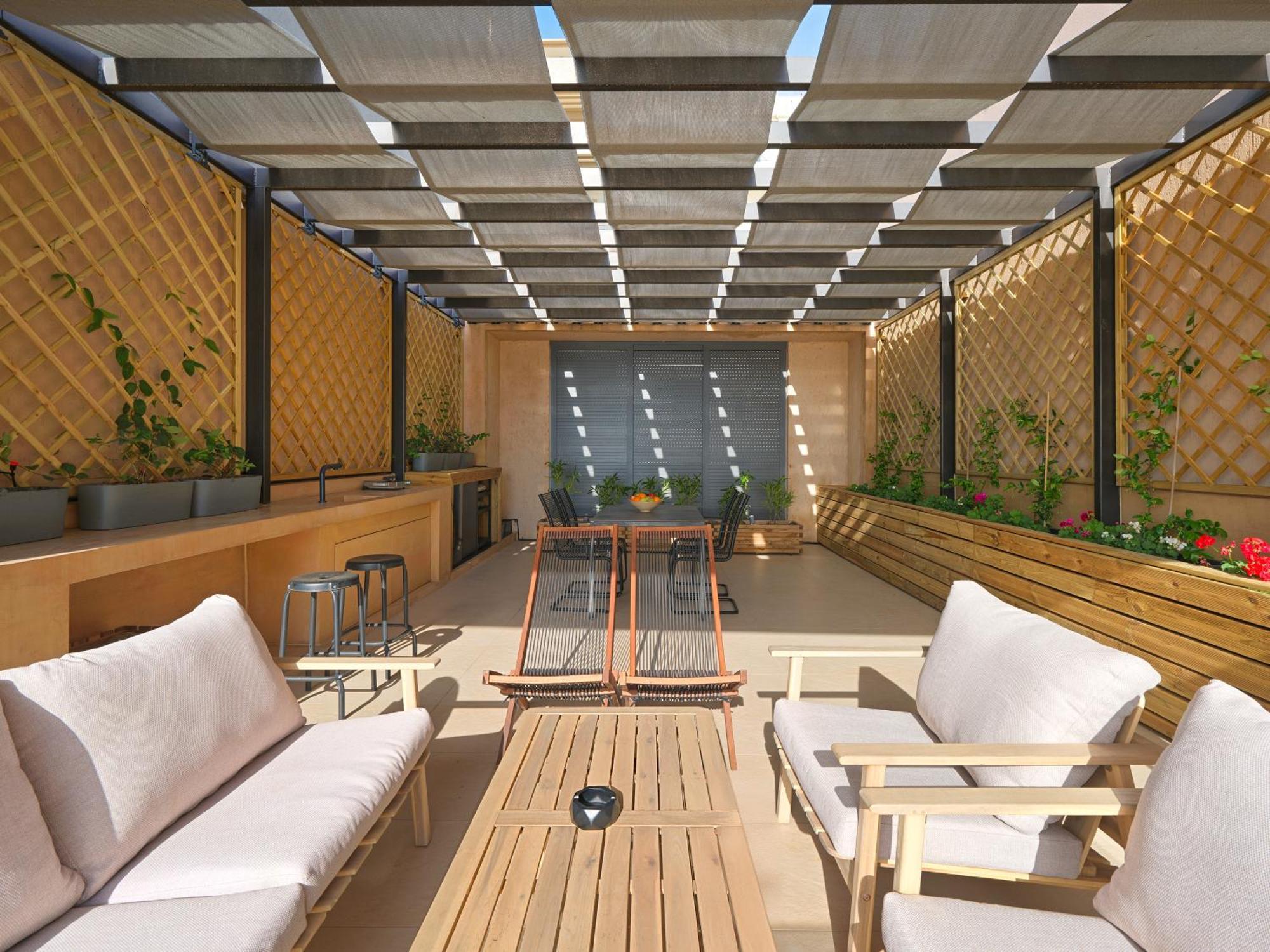Sea View Garden Suites Piraeus Bagian luar foto