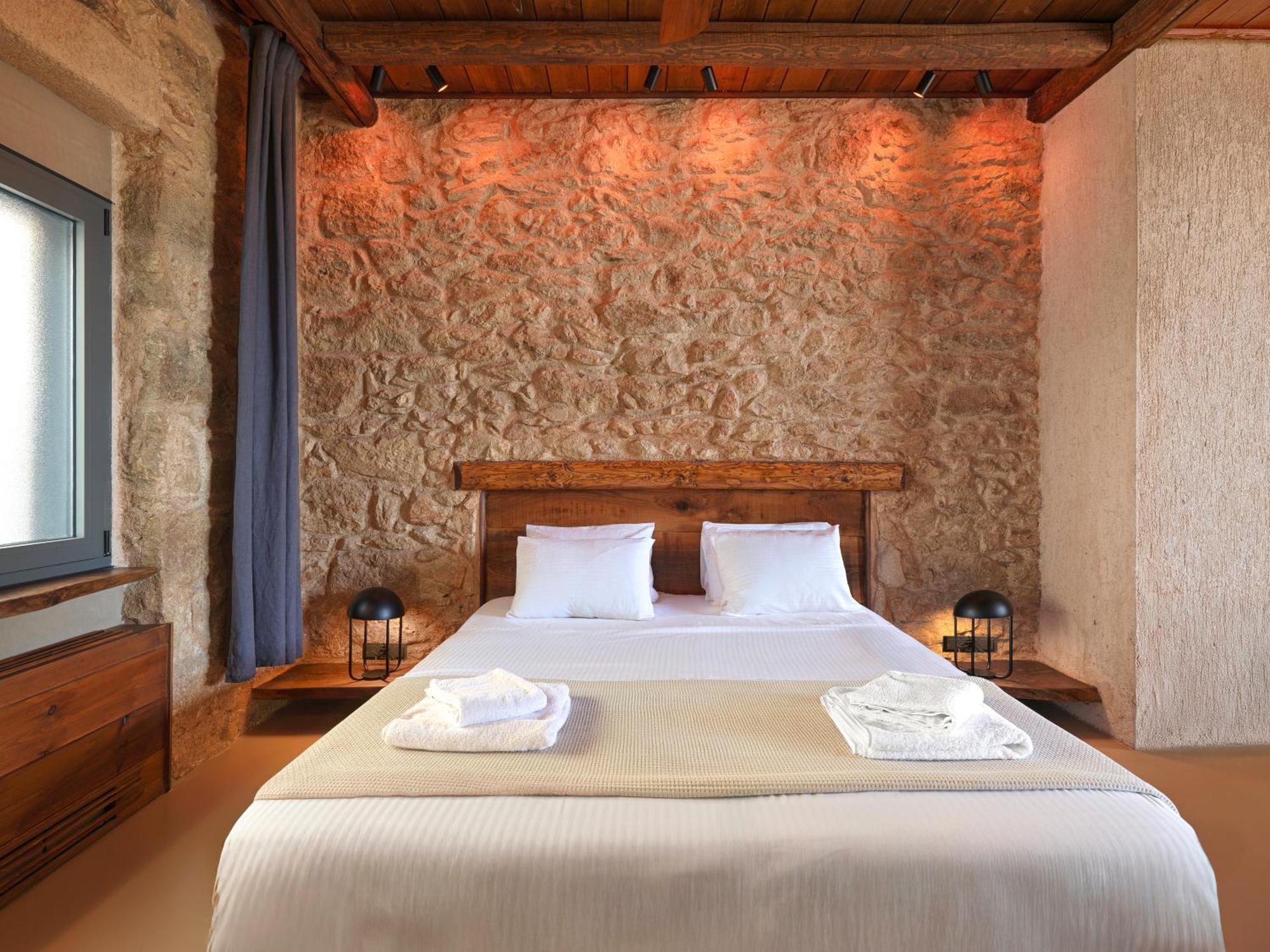 Sea View Garden Suites Piraeus Bagian luar foto
