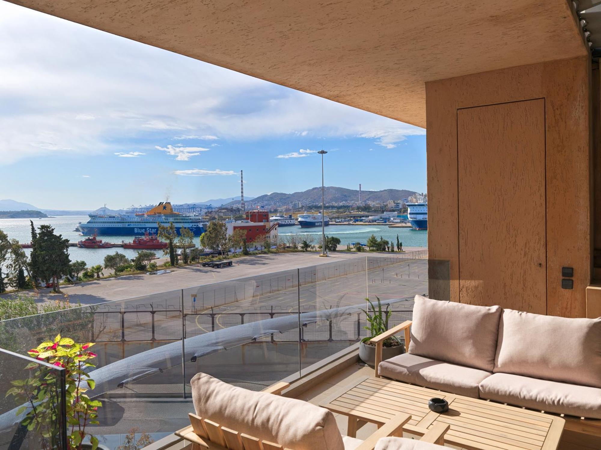 Sea View Garden Suites Piraeus Bagian luar foto