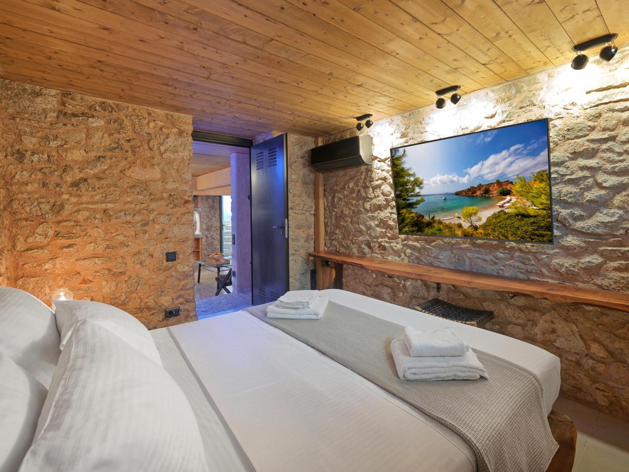 Sea View Garden Suites Piraeus Bagian luar foto