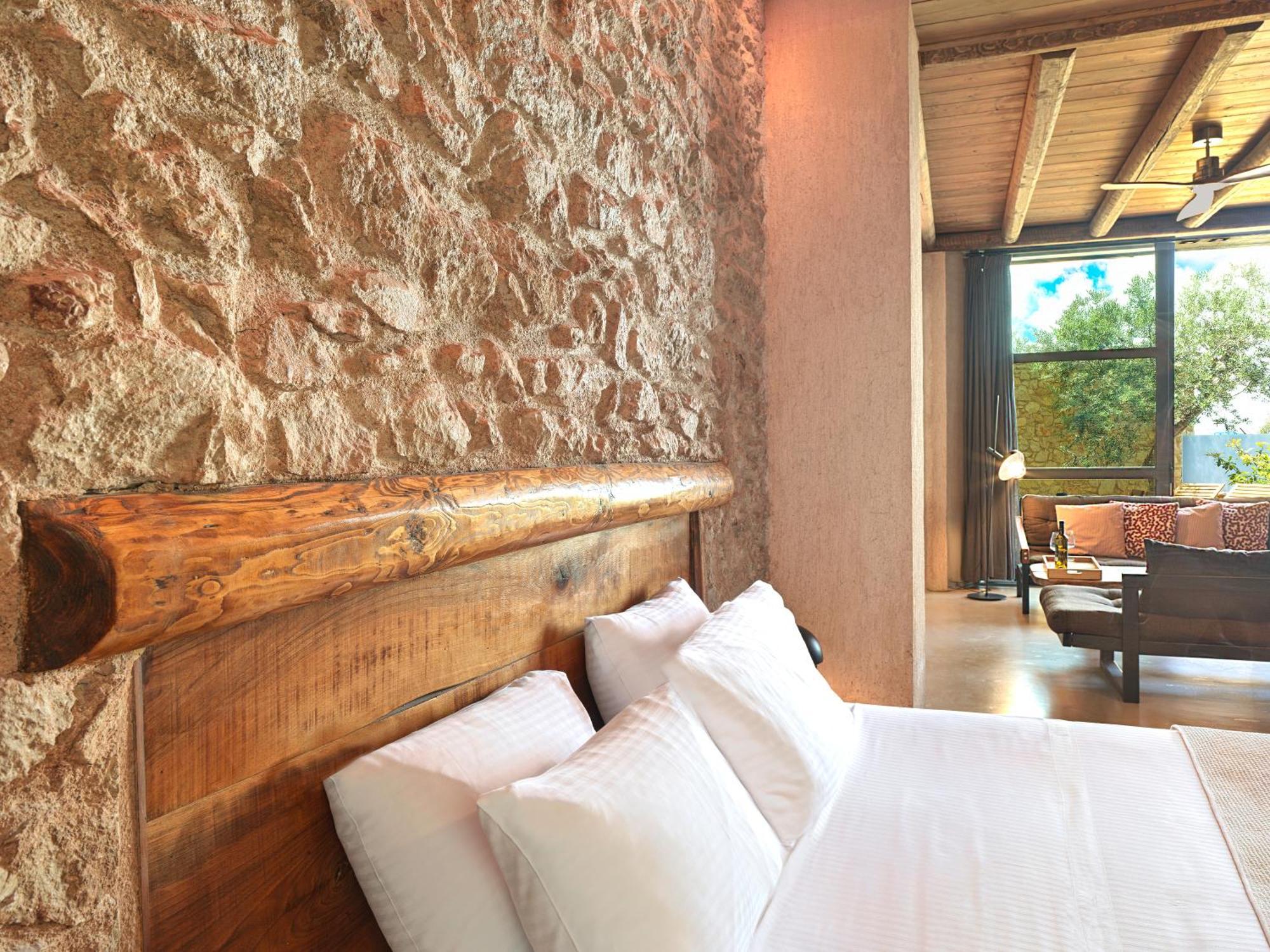 Sea View Garden Suites Piraeus Bagian luar foto
